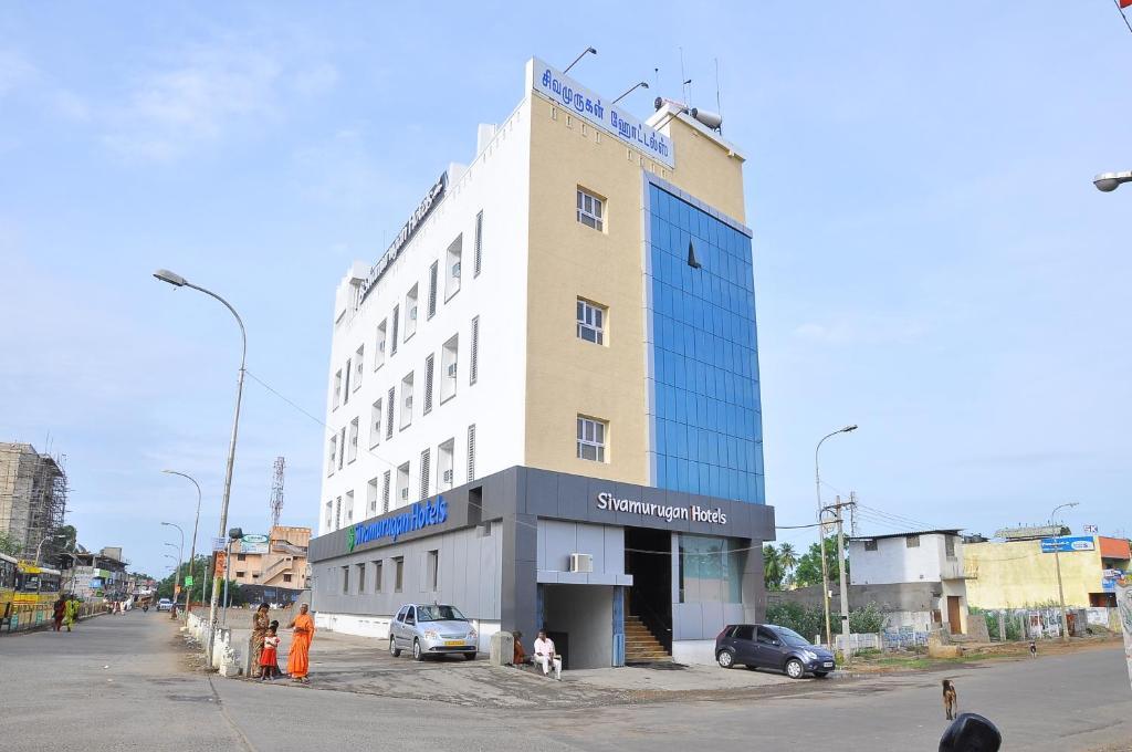 Sivamurugan Hotel Kumbakonam Exterior photo